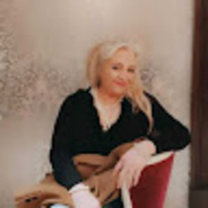 Meet your Posher, Robin